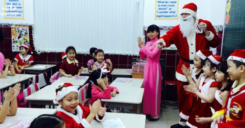 Tổ chức trò chơi “Ông già Noel” bí mật