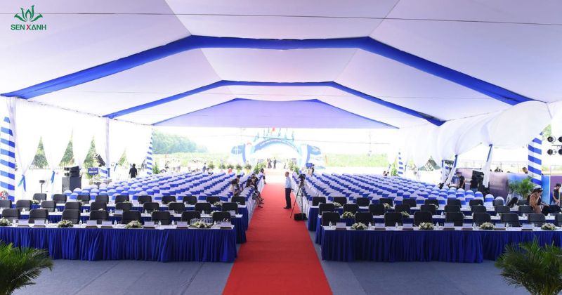 bàn ghế dùng cho các sự kiện lớn