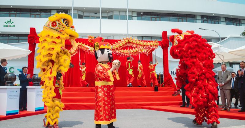 Biểu diễn múa sư tử trong sự kiện