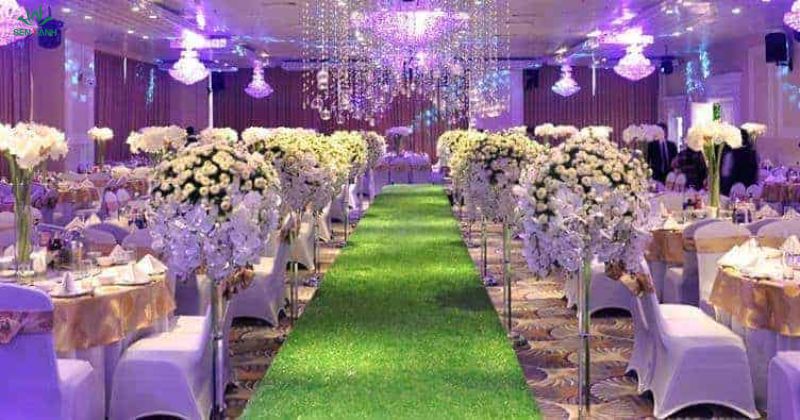 Hội trường được trang trí đẹp mắt