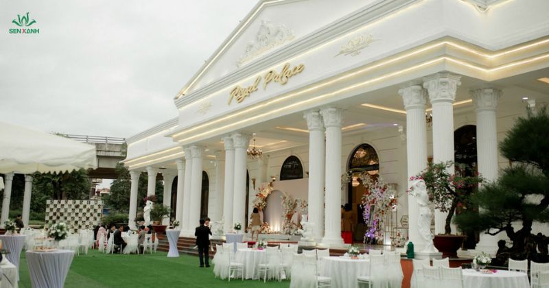 Trung tâm royal Place