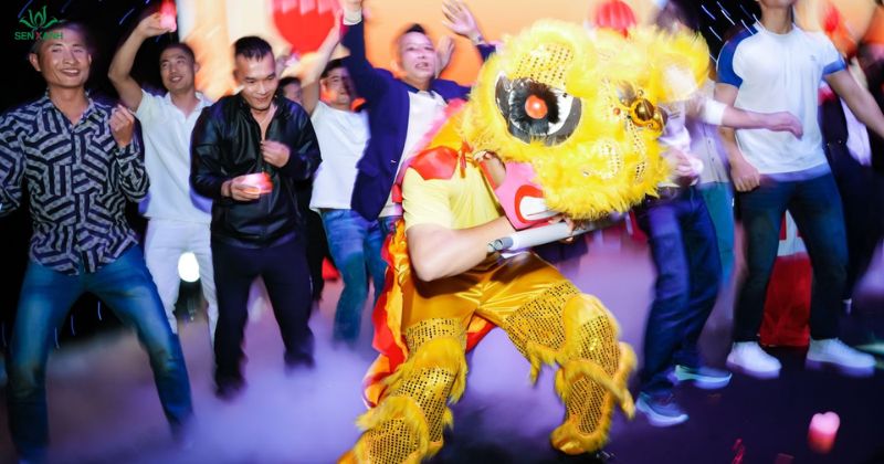 Múa lân trong sự kiện