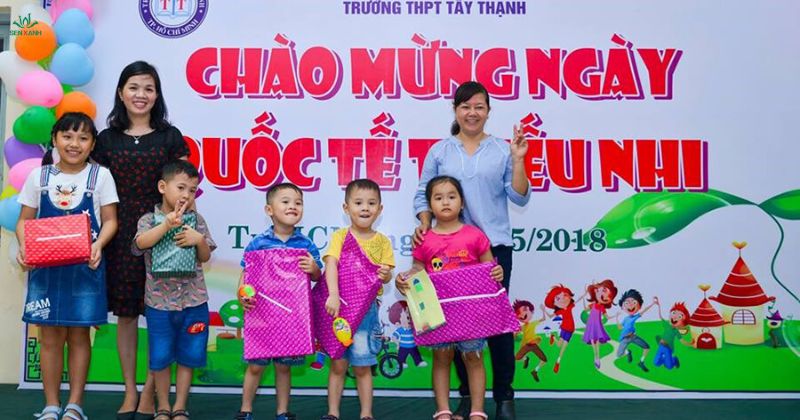 tổ chức sự kiện cho trẻ em