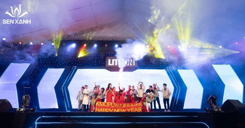 Tiệc tất niên được tổ chức chuyên nghiệp
