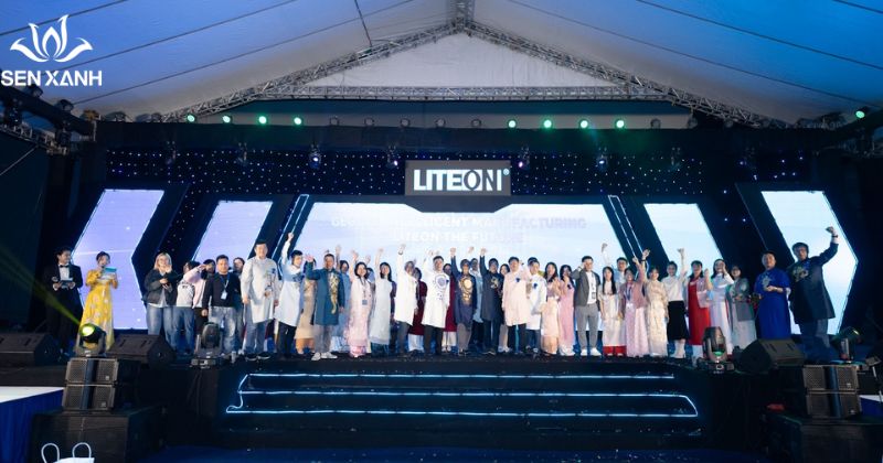 Sen Xanh tổ chức tiệc tất niên chuyên nghiệp