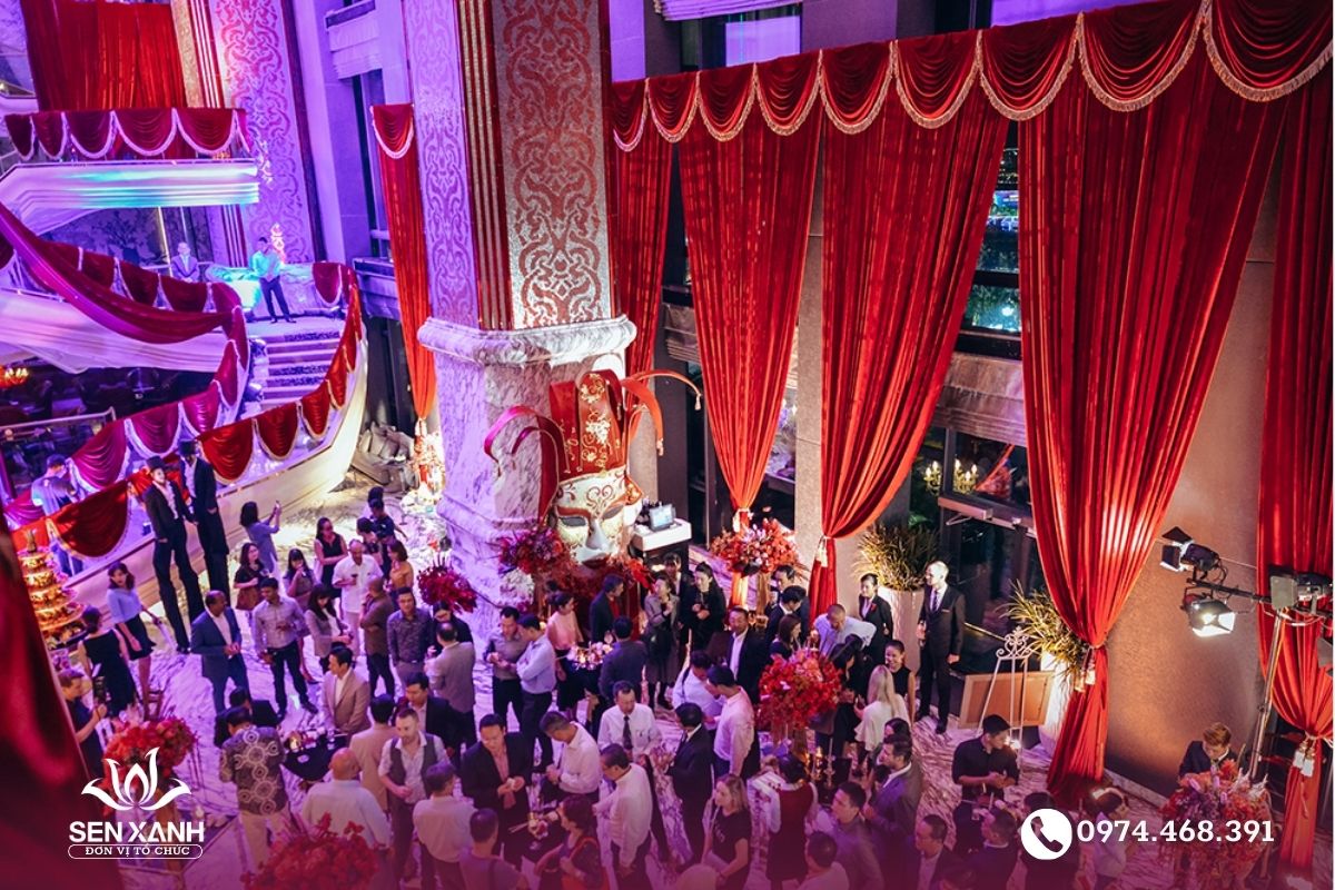 Tri ân khách hàng tại khách sạn