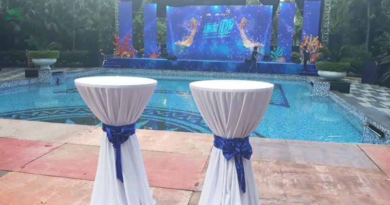 Bàn cocktail chất lượng 