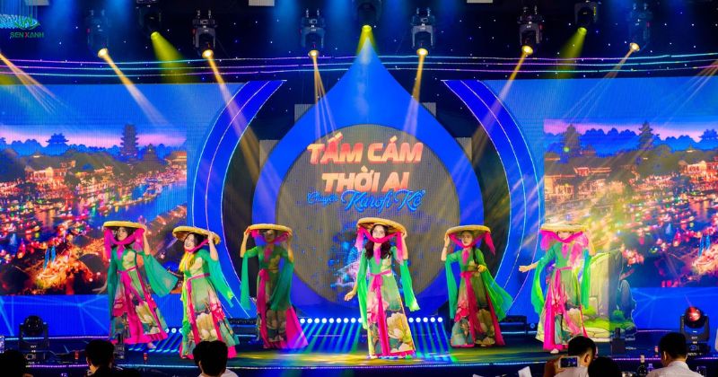 Chương trình văn nghệ đặc sắc 