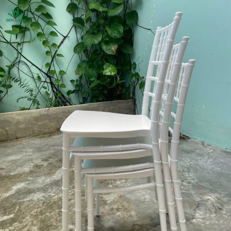 Ghế Tiffany màu trắng 