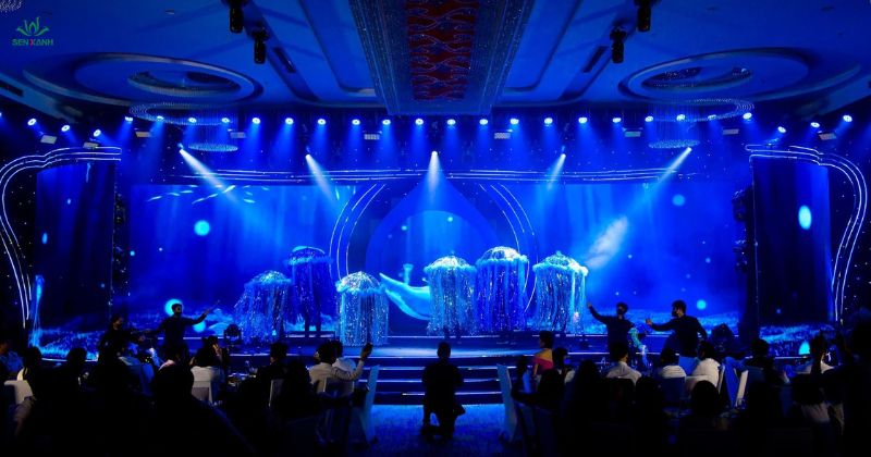 Year end party được tổ chức chuyên nghiệp