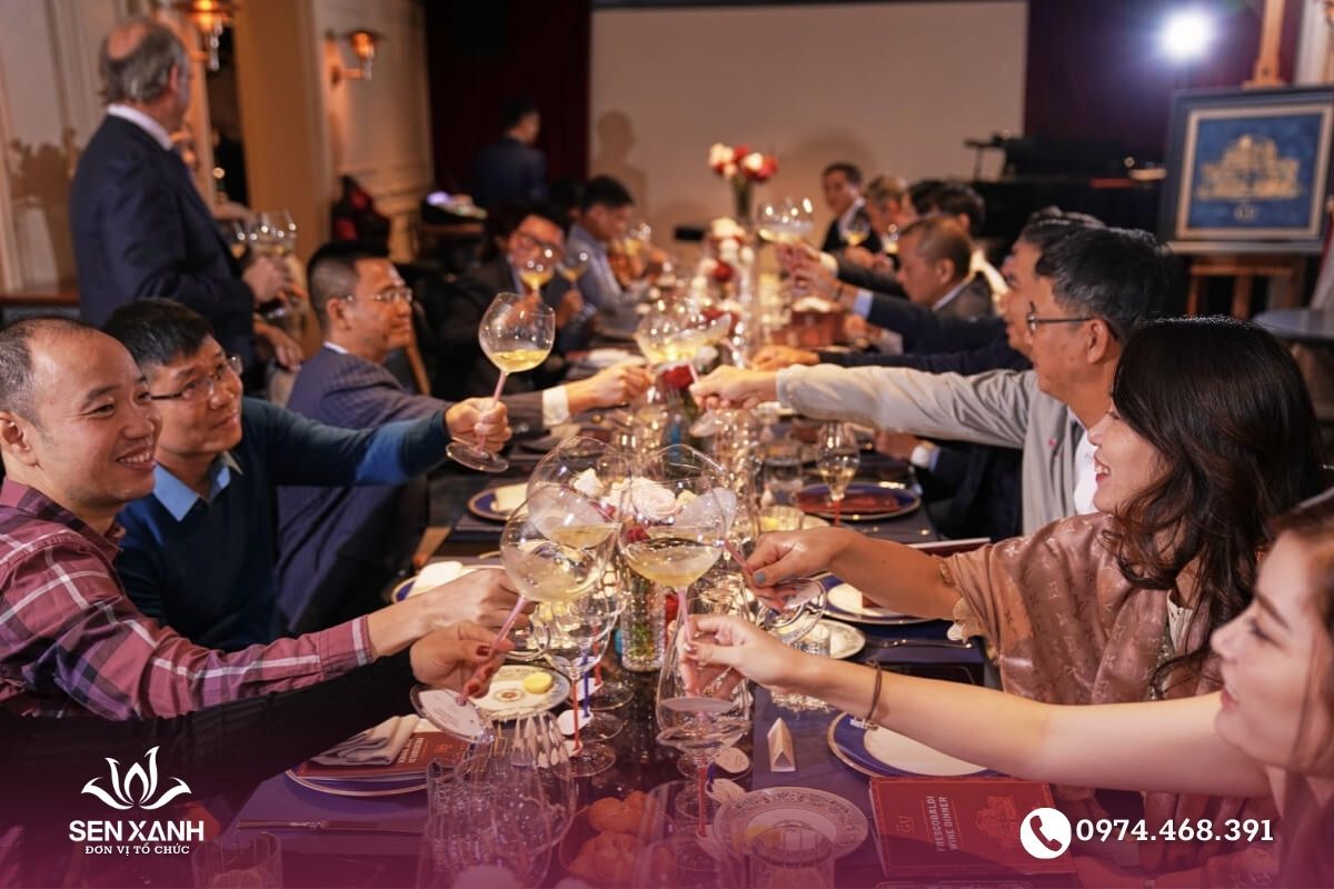 Bữa tiệc tất niên sẽ tạo động lực to lớn cho một năm thành công