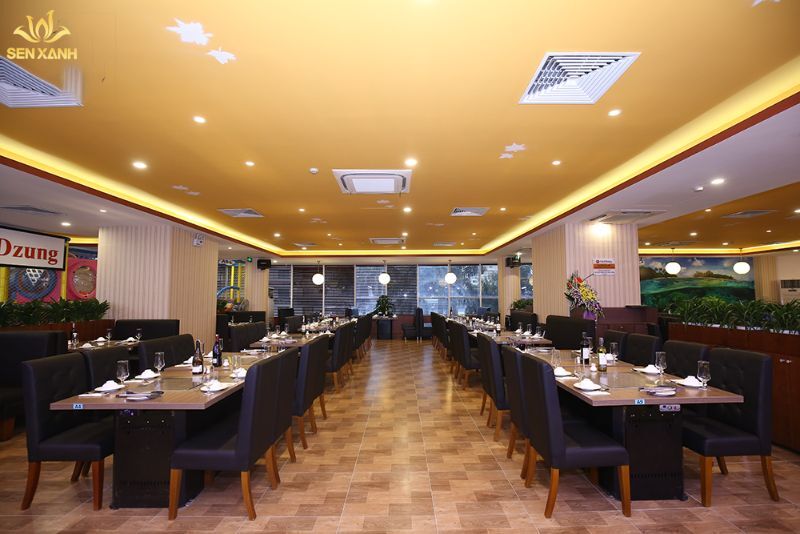 Chef Dzung là nơi tổ chức những buổi tiệc tất niên công ty dạng buffet 