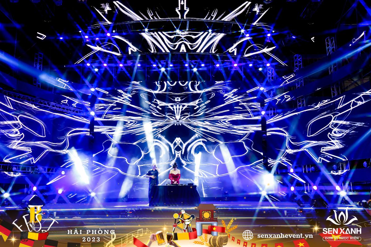 Sân khấu DJ day 2