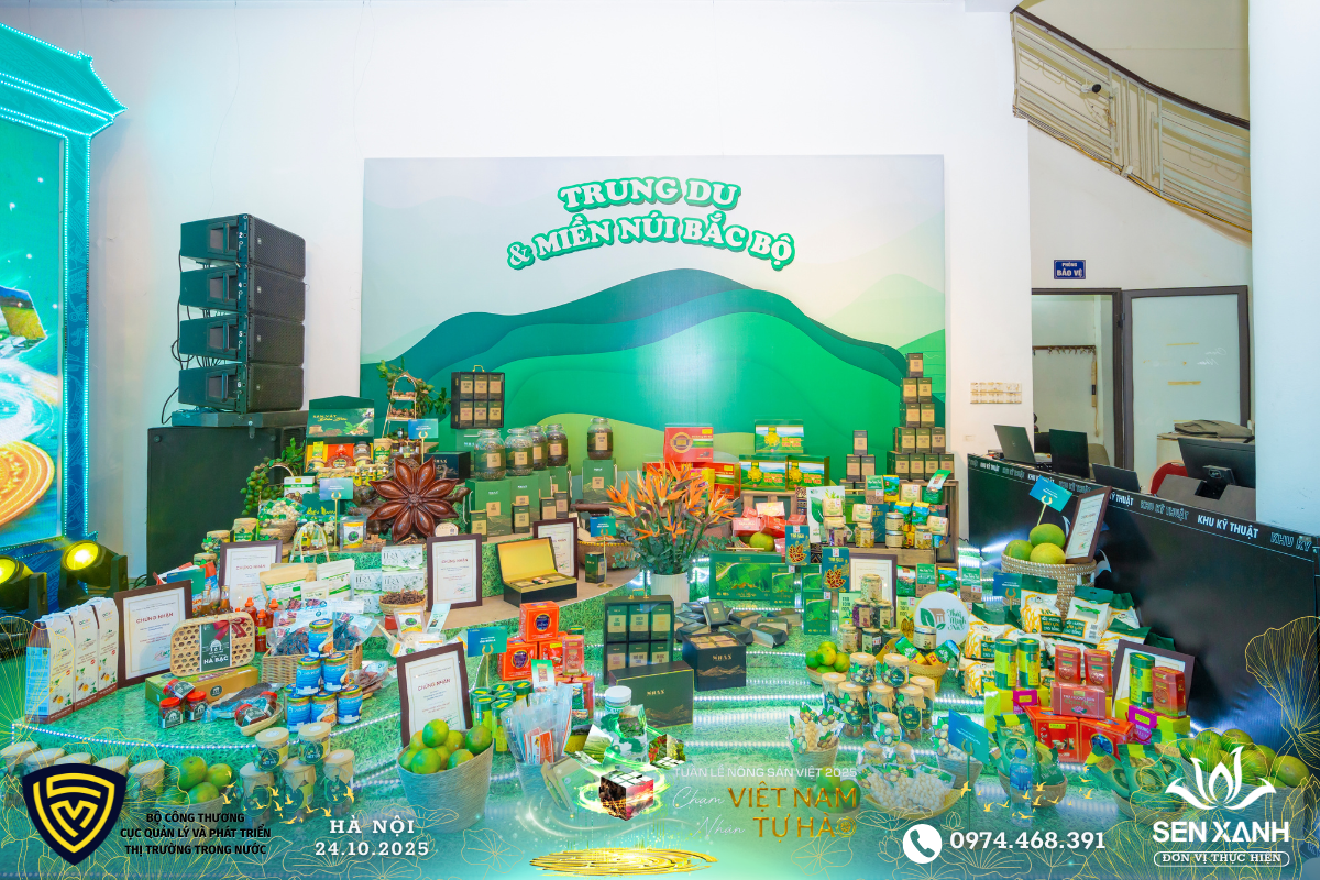 Khu vực trưng bày sản phẩm Trung Du và miền núi Bắc Bộ Khu vực trưng bày sản phẩm Trung Du và miền núi Bắc Bộ