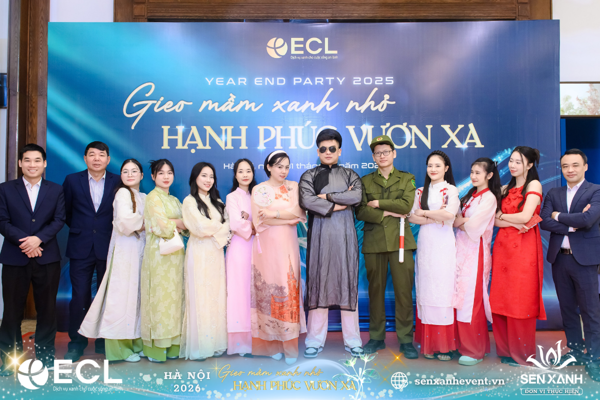 Đón tiếp khách mời trước chương trình Đón tiếp khách mời trước chương trình