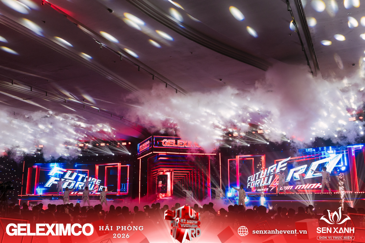 Sân khấu vô cùng hoành tráng Sân khấu vô cùng hoành tráng