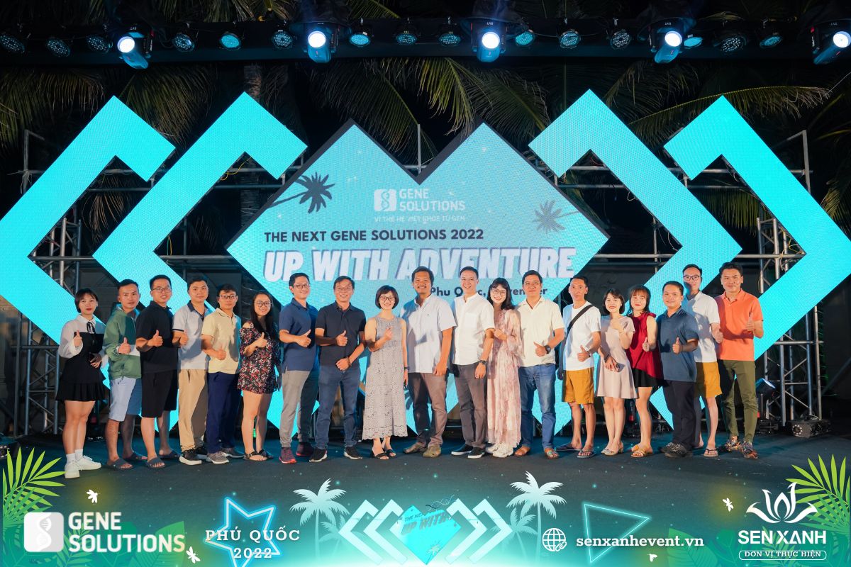 Check-in cùng các thành viên Gene Solution