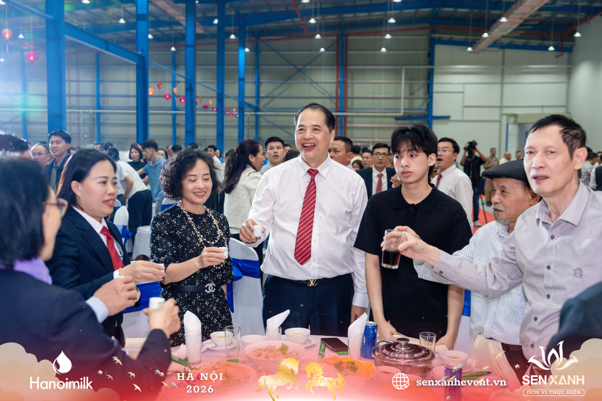 Giới thiệu ban lãnh đạo Hanoimilk