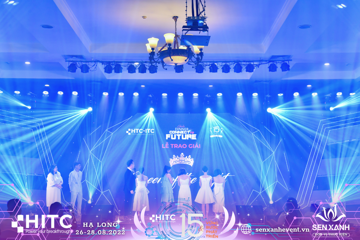 Hoạt động trao giải hoa hậu Hoạt động trao giải hoa hậu