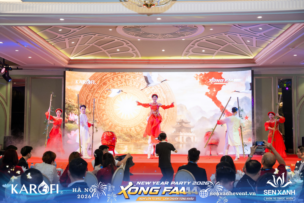 Tiết mục trống hội hào hùng