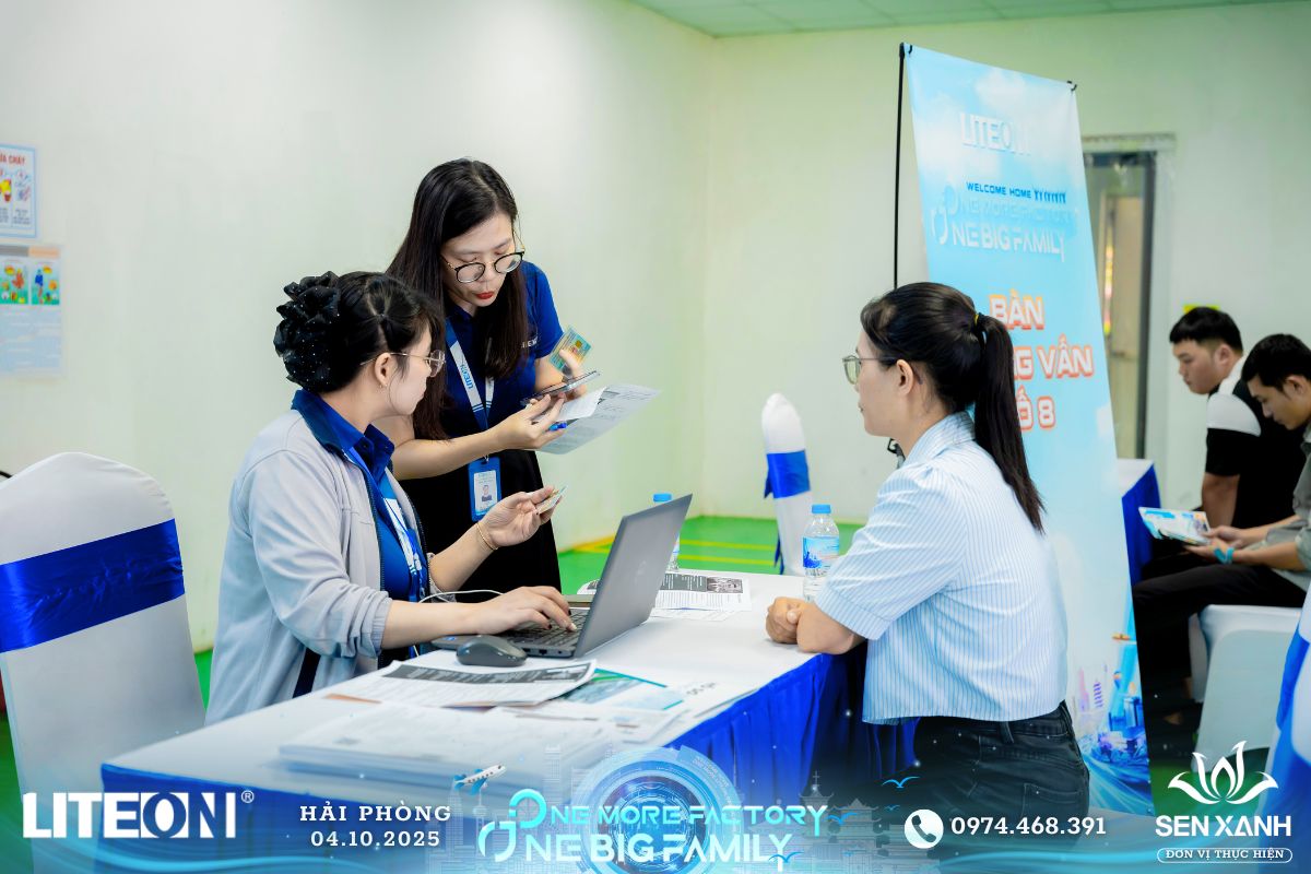 Phỏng vấn trực tiếp tại ngày hội