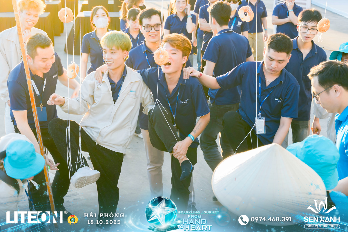 Thử thách ăn bánh donut Thử thách ăn bánh donut