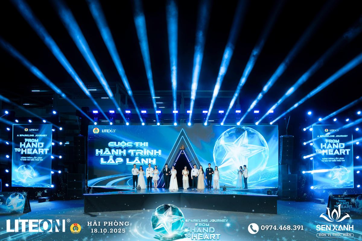 Toàn cảnh sân khấu cuộc thi Toàn cảnh sân khấu cuộc thi