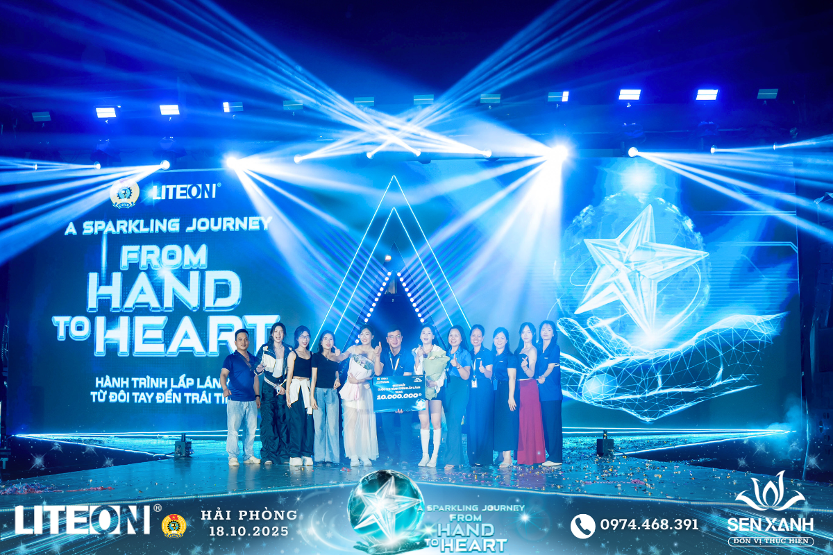 Trao giải cuối cuộc thi Trao giải cuối cuộc thi