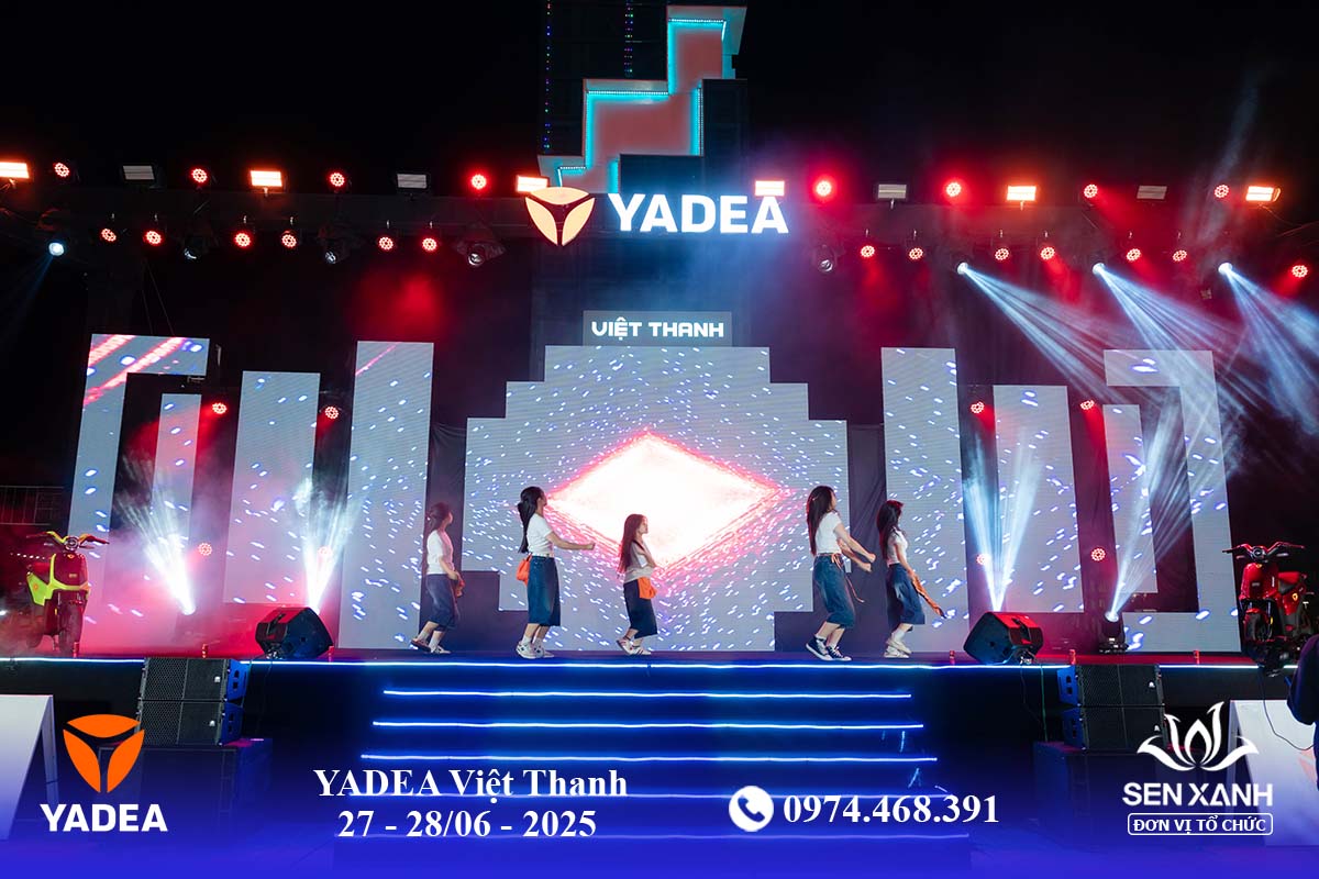 Biểu diễn nghệ thuật trong ngày hội công ty Yadea