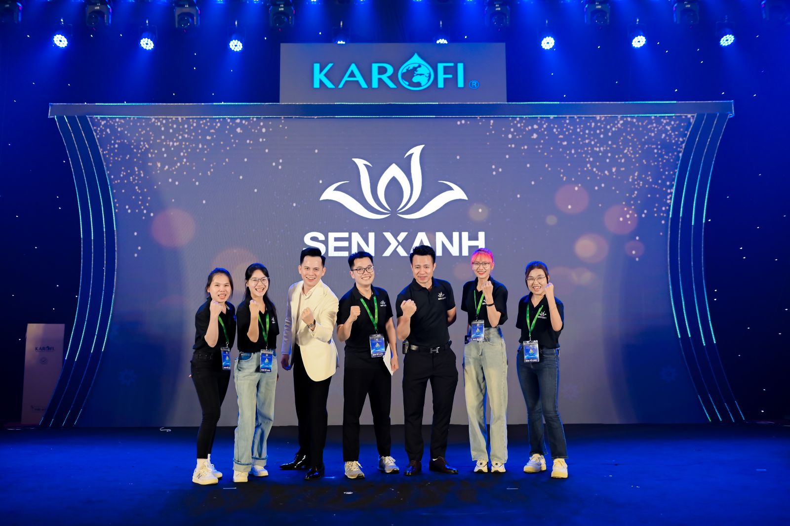 đội ngũ nhân sự kinh nhiệm từ sen xanh