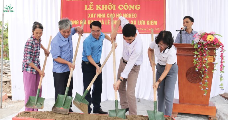 Lễ khởi công xây dựng nhà tình nghĩa cho hộ nghèo