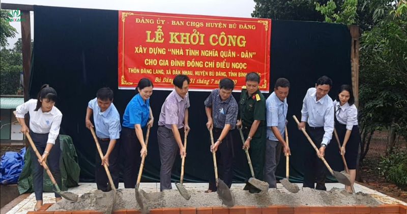Lễ khởi công xây dựng nhà tình nghĩa quân dân