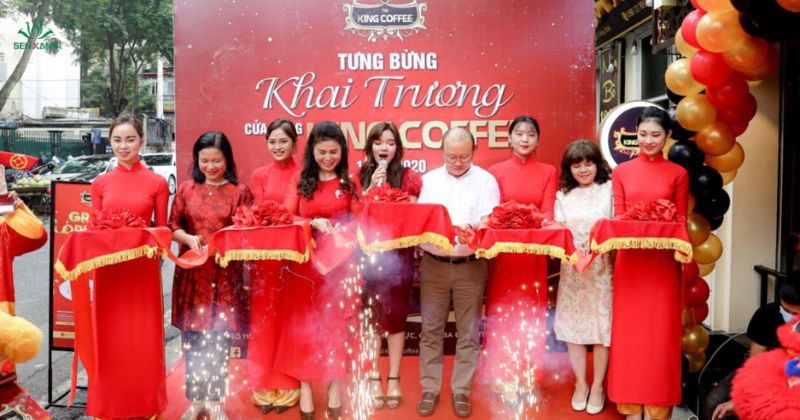 tưng bừng khai trương