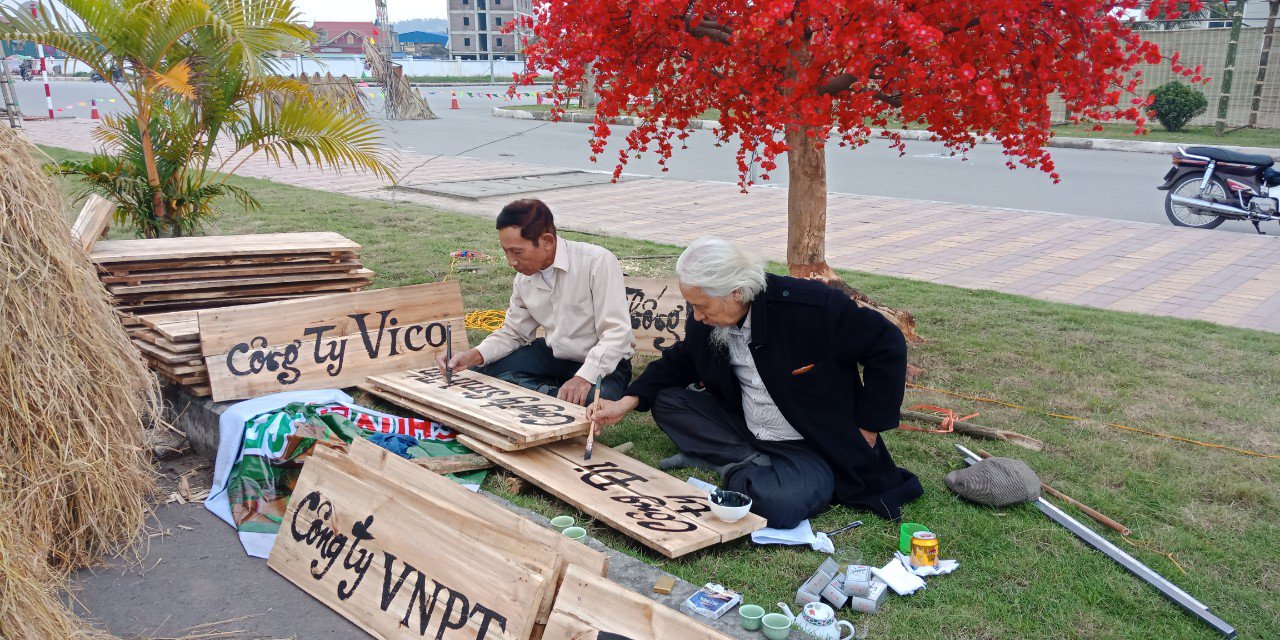 TẾT SUM VẦY - CĐKKT HẢI PH&Ograve;NG
