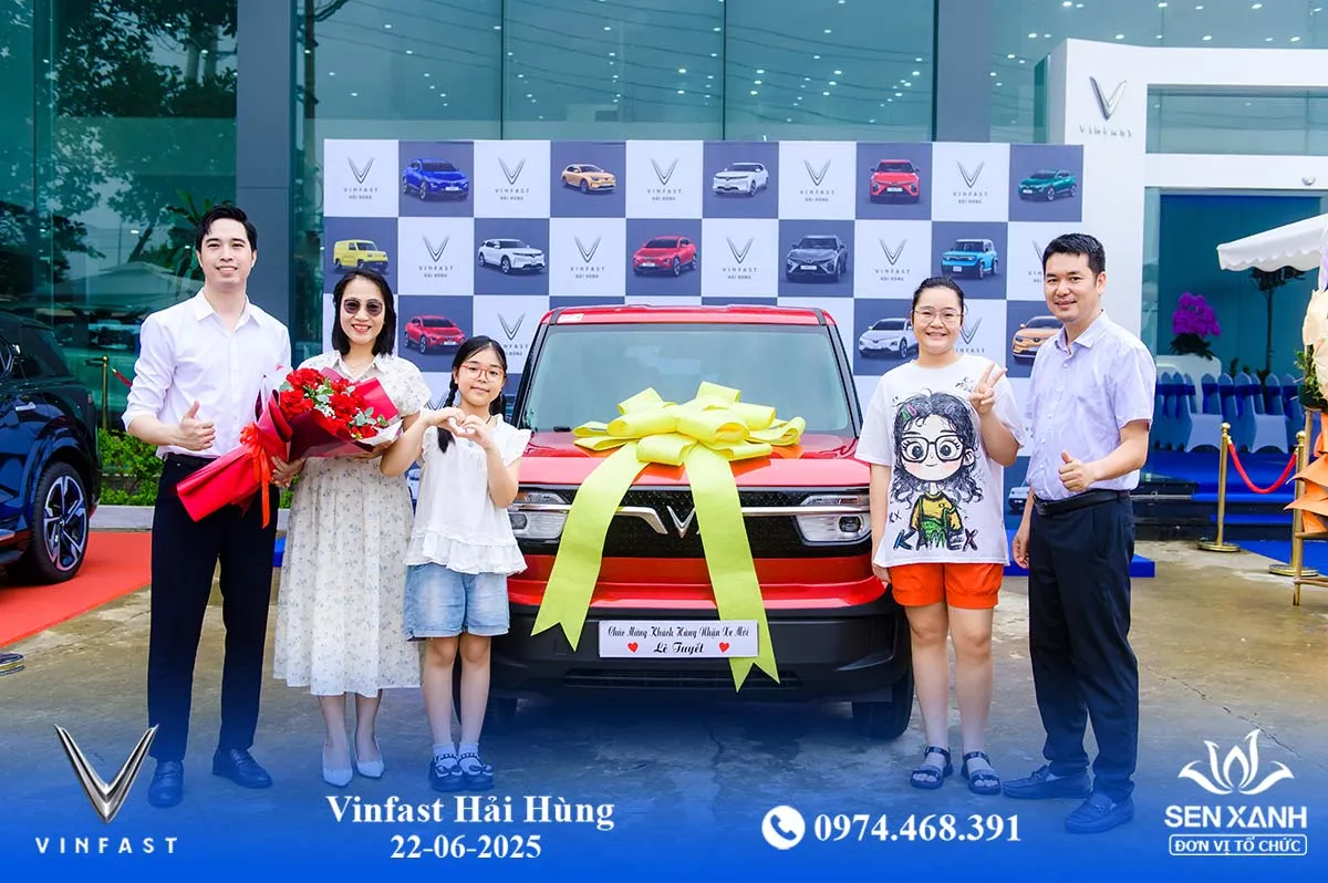 Lễ khai trương Showroom VinFast Hải Hùng Chương Mỹ