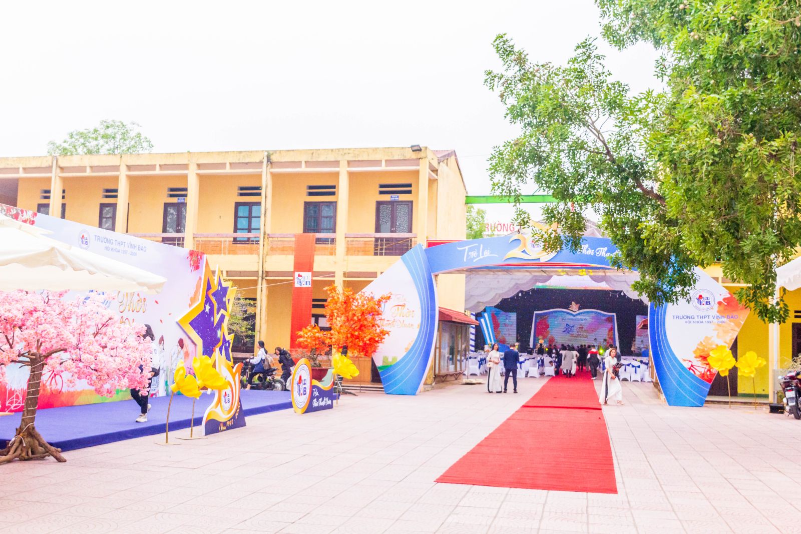 tổ chức lễ kỷ niệm
