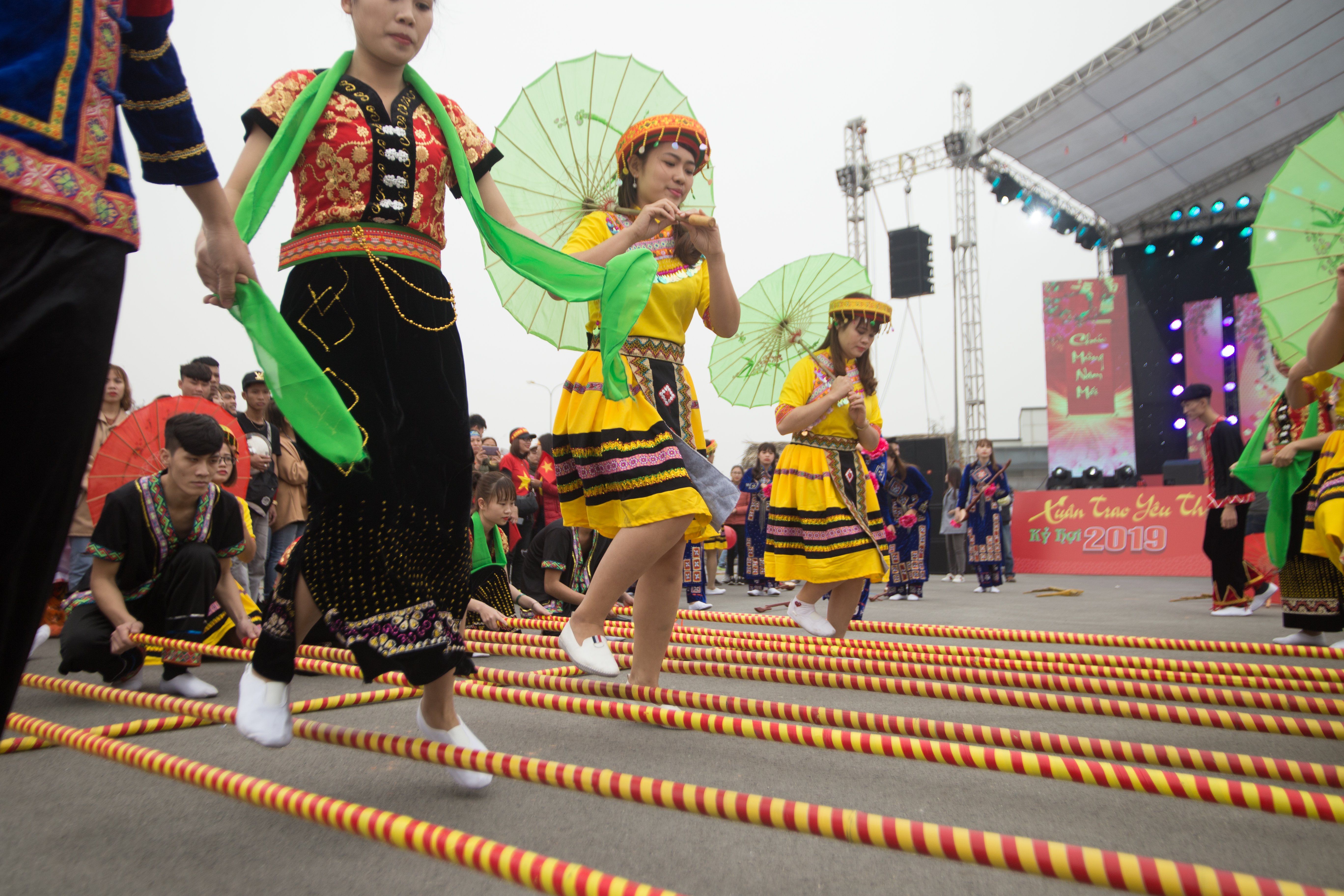 TẾT SUM VẦY - CĐKKT HẢI PH&Ograve;NG
