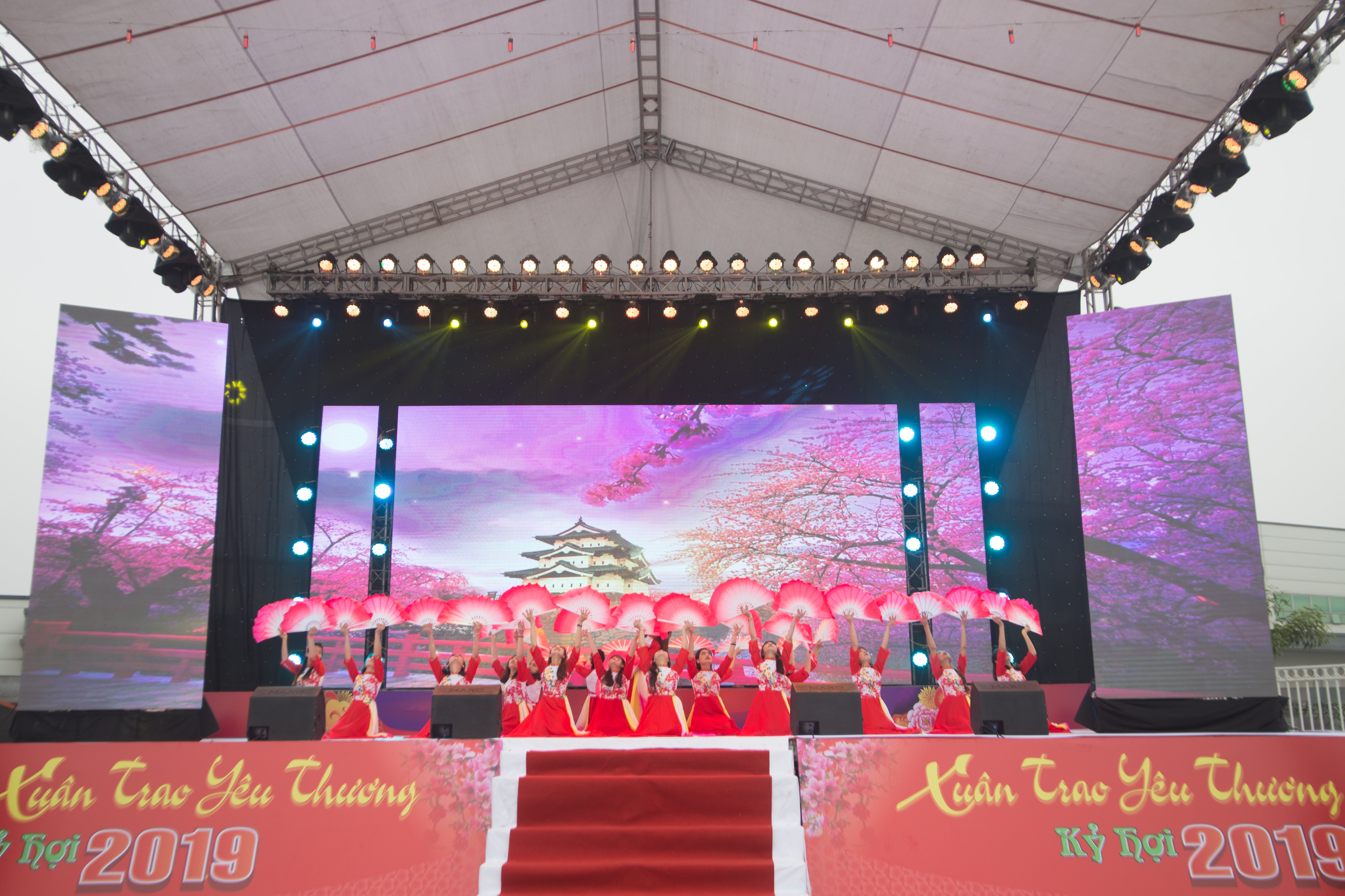 TẾT SUM VẦY - CĐKKT HẢI PH&Ograve;NG