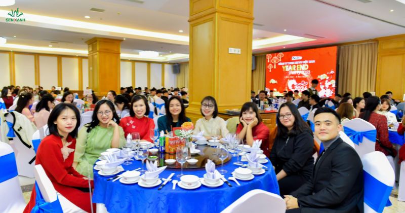 Sự kiện với nhiều khách mời tham dự