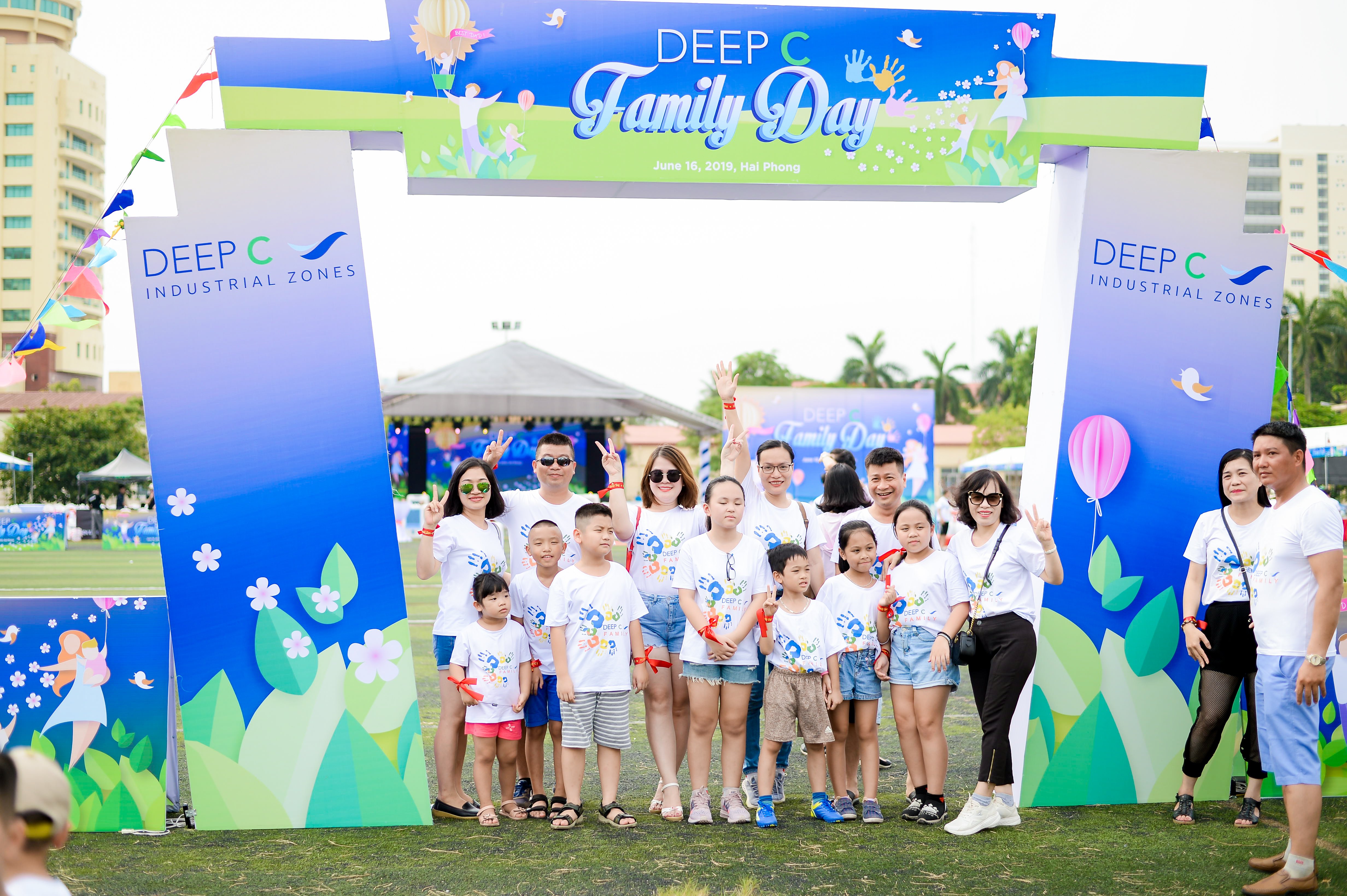 DEEPC FAMILY DAY 2019 bố mẹ và các con