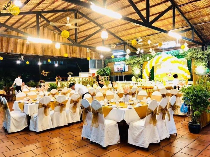Cân nhắc số lượng người tham gia để chọn nhà hàng tổ chức phù hợp