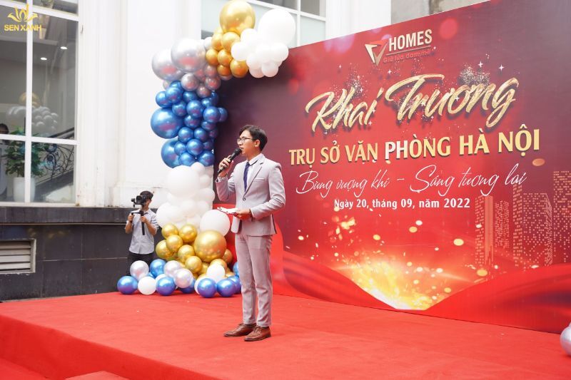 Lời dẫn đón khách của MC trong buổi lễ khai trương