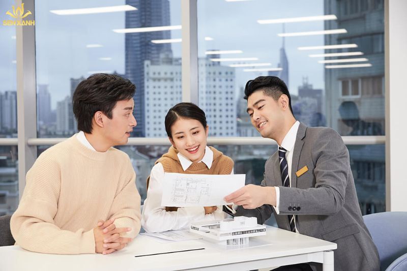 Nh&acirc;n vi&ecirc;n kinh doanh sẽ t&igrave;m kiếm kh&aacute;ch h&agrave;ng c&oacute; nhu cầu về tổ chức sự kiện