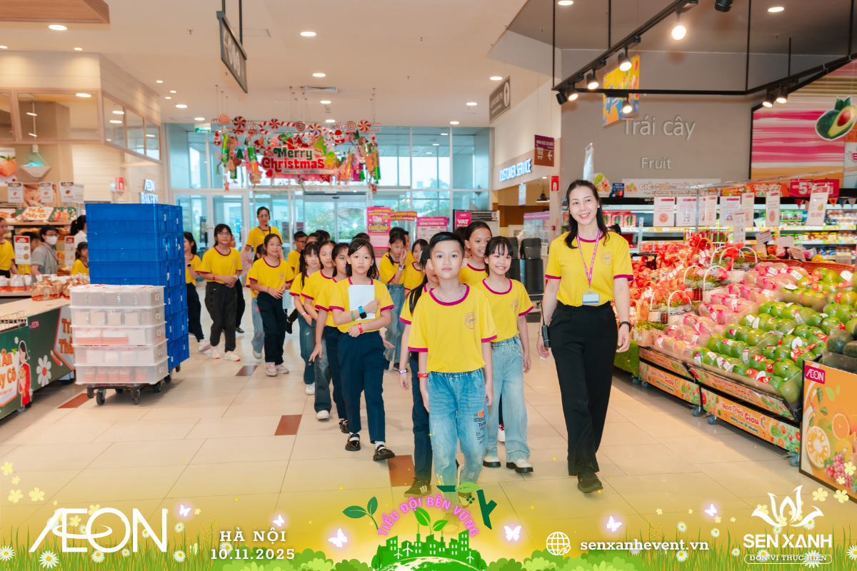 Chào đón các bạn nhỏ đến tham gia hoạt động Chào đón các bạn nhỏ đến tham gia hoạt động