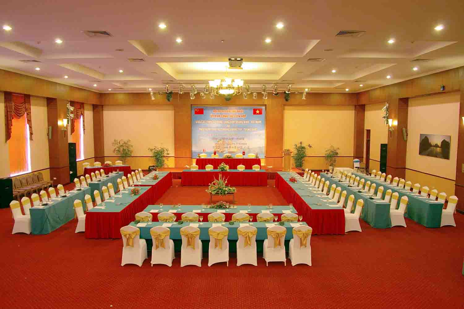 Hội nghị tri &acirc;n kh&aacute;ch h&agrave;ng