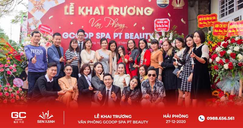 Lễ khai trương với nhiều kh&aacute;ch mời