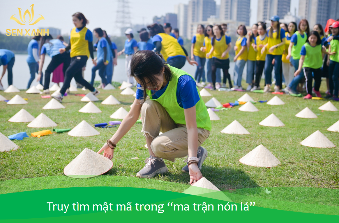 Tổ Chức Team Building - Galaxy Education & Hocmai - Sát Cánh Để Vươn Xa 10 truy tìm mật mã trong ma trận nón lá