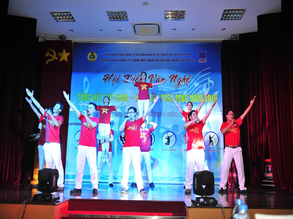 Nắm bắt, hiểu r&otilde; chủ đề của sự kiện