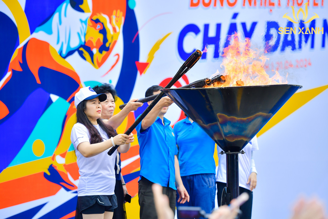 l&ecirc;n kịch bản