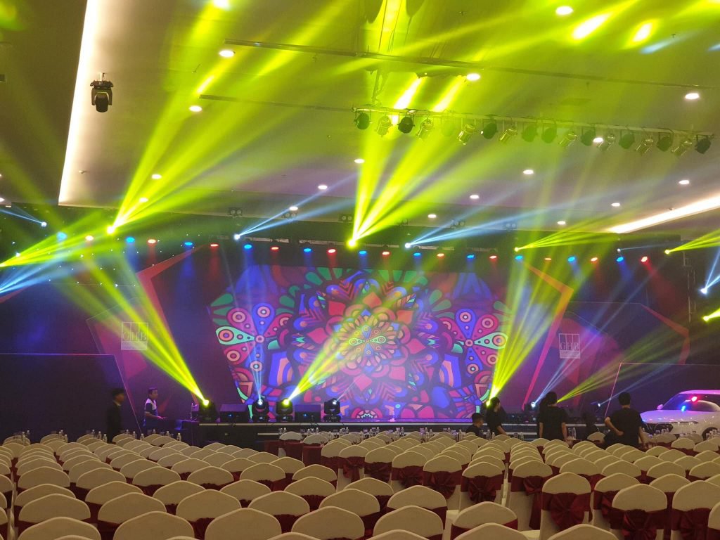 Tổ chức tiệc Year end Party theo dấu ấn doanh nghiệp Tổ chức tiệc Year end Party theo dấu ấn doanh nghiệp